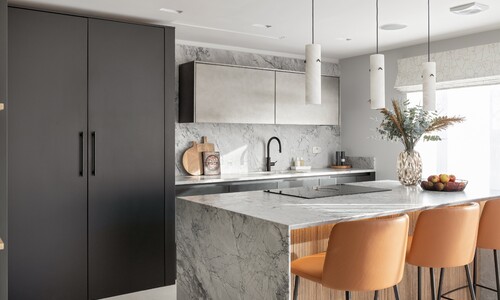 Modern Handleless Kitchen