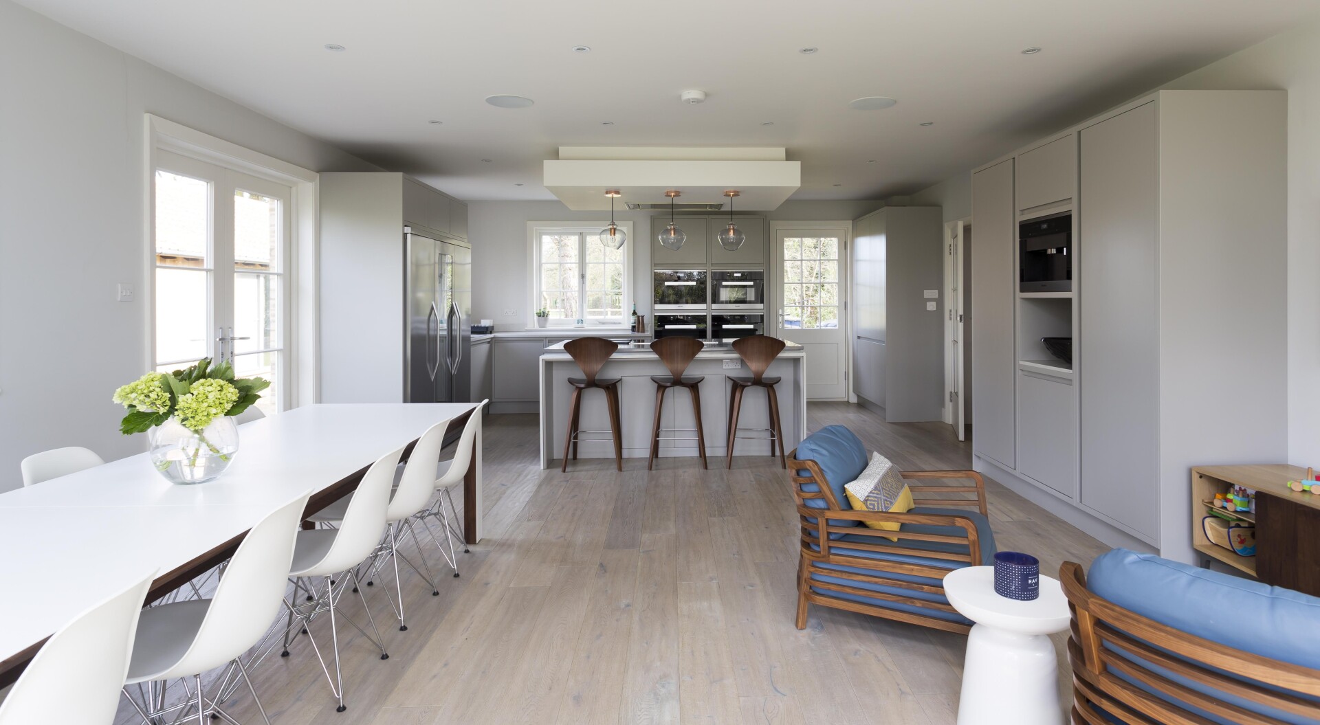 Kitchen with table